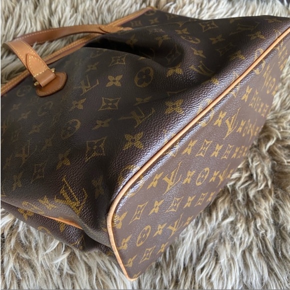 Louis Vuitton Monogram Polermo PM - Picture 6 of 14